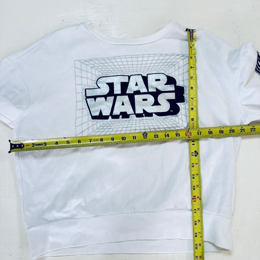 Disney's Star Wars Logo Pullover Sweatshirt-Women white size M - Picture 5 of 6